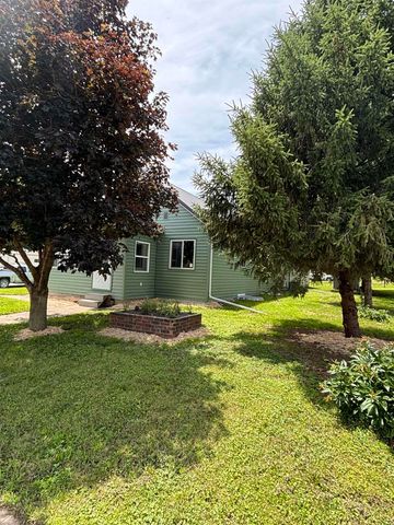 814 Greeley Street, Nashua, IA 50658