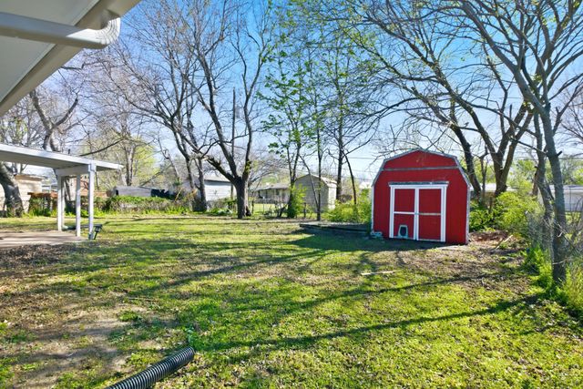 6509 Finch Drive, Greenville, TX 75402