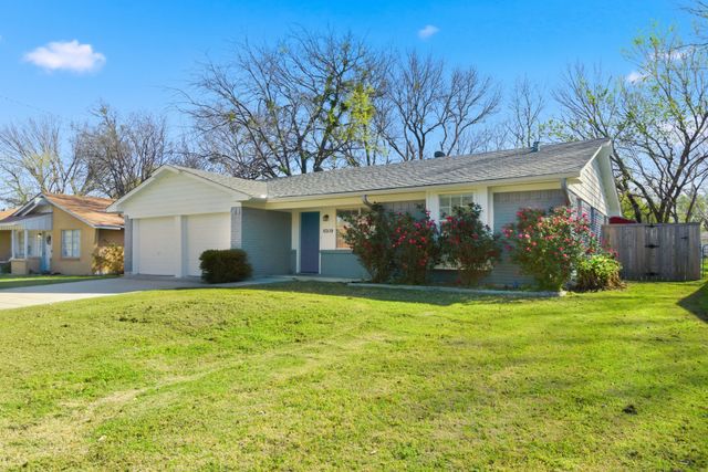 6509 Finch Drive, Greenville, TX 75402