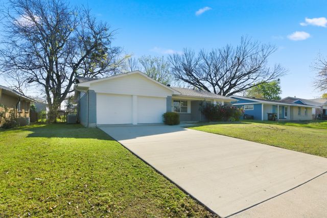 6509 Finch Drive, Greenville, TX 75402