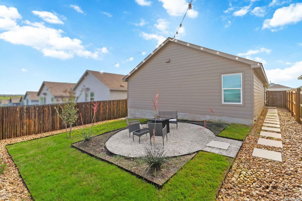 5155 Fowler Crest, Converse, TX 78109