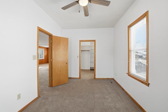 1443 Hazelwood Street, Saint Paul, MN 55106