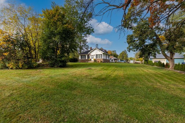 1443 Hazelwood Street, Saint Paul, MN 55106