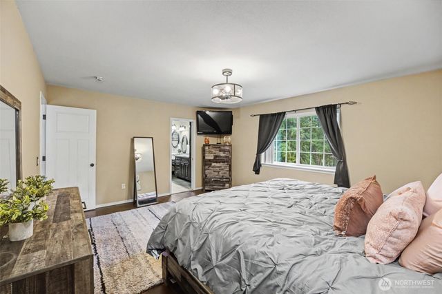 21504 107th Avenue E, Graham, WA 98338