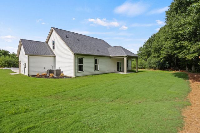 366 Lyman Lake Road, Lyman, SC 29365