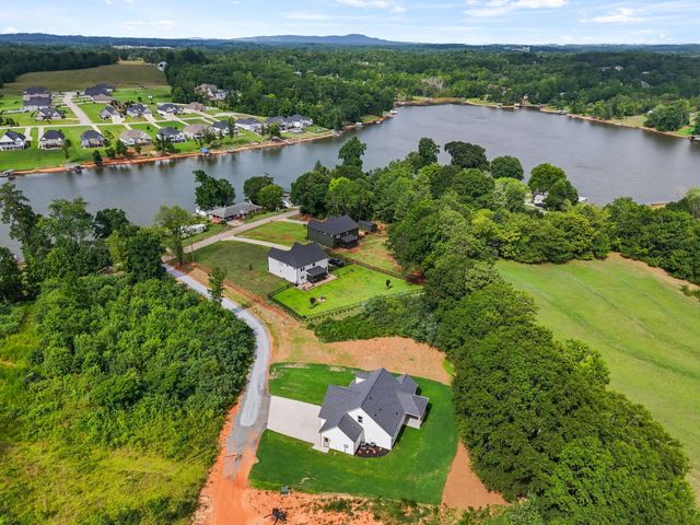 366 Lyman Lake Road, Lyman, SC 29365