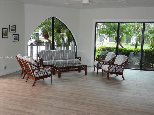 1631 Riverview Rd 203, Deerfield Beach, FL 33441