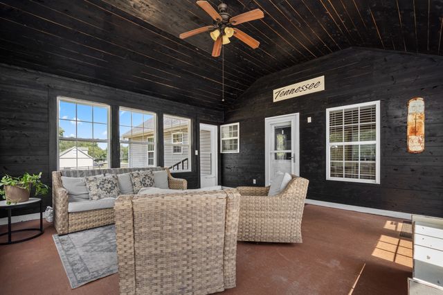205 Antler Dr, Murfreesboro, TN 37130