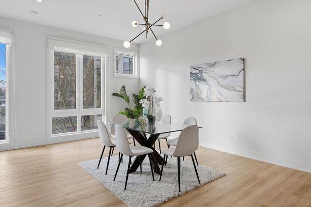 4200 W BELMONT Avenue, Chicago, IL 60641