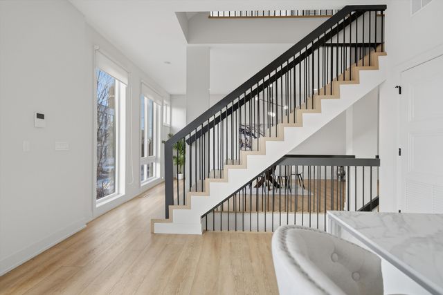 4200 W BELMONT Avenue, Chicago, IL 60641