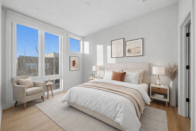 4200 W BELMONT Avenue, Chicago, IL 60641