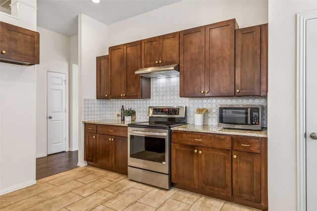 2108 Monticello Circle, Plano, TX 75075