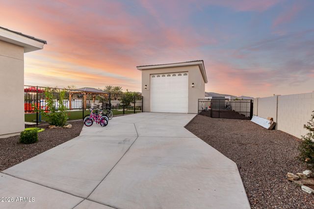 20106 W WHITTON Avenue, Buckeye, AZ 85396