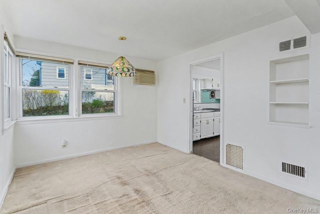 260 Roundhill Drive, Yonkers, NY 10710