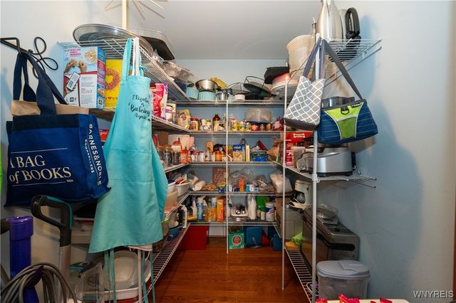 7165 Creekbend Drive, Pendleton, NY 14120