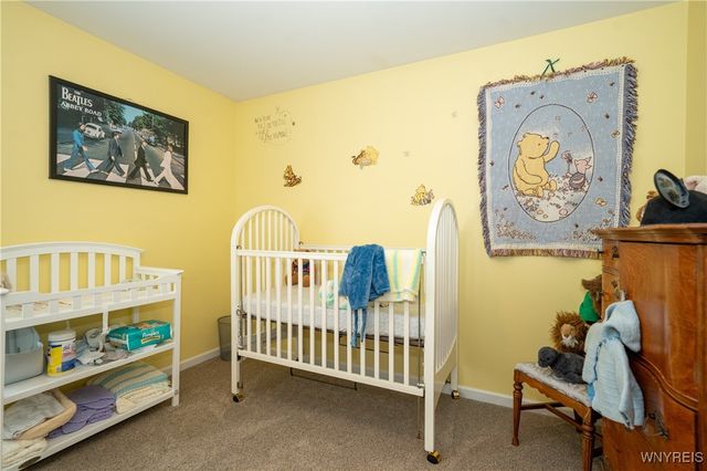 7165 Creekbend Drive, Pendleton, NY 14120