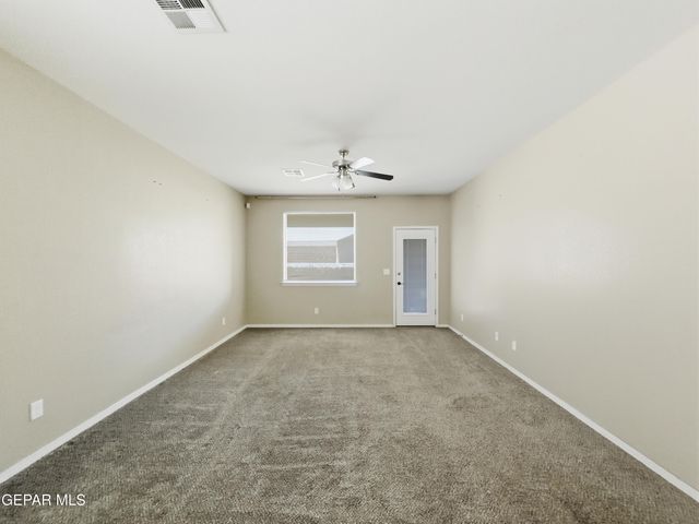 1040 EARTHSTAR Place, El Paso, TX 79928