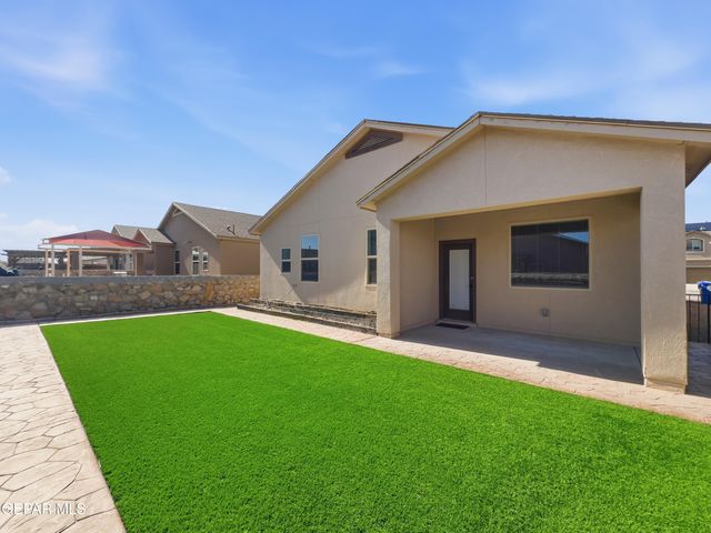 1040 EARTHSTAR Place, El Paso, TX 79928