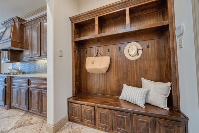 9104 Blue Water Drive, Plano, TX 75025