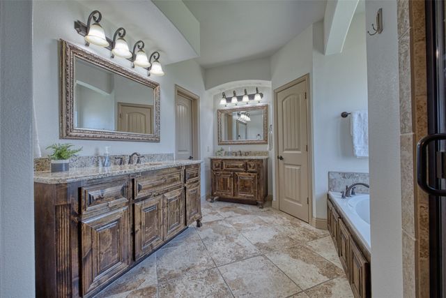 9104 Blue Water Drive, Plano, TX 75025