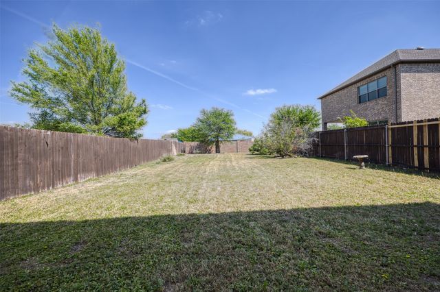 9104 Blue Water Drive, Plano, TX 75025
