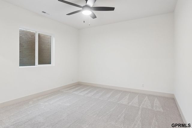 6307 S 208 Avenue, Elkhorn, NE 68022