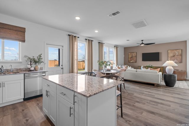 4121 Bermuda Ln, Seguin, TX 78155