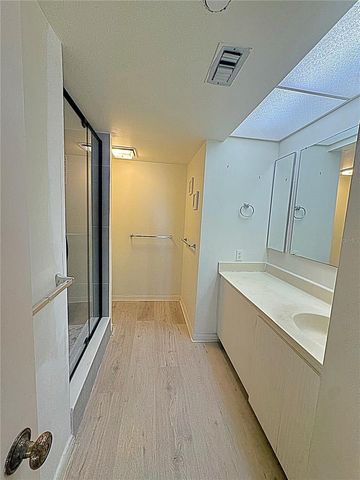 1480 GULF BOULEVARD 308, Clearwater Beach, FL 33767