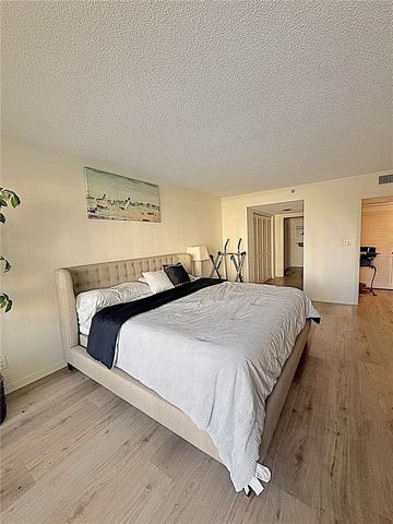 1480 GULF BOULEVARD 308, Clearwater Beach, FL 33767