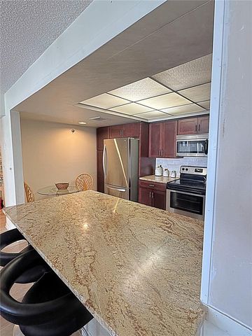 1480 GULF BOULEVARD 308, Clearwater Beach, FL 33767