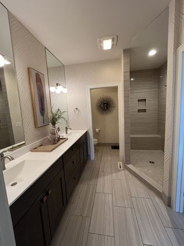 3901 Freedom Boulevard, Champaign, IL 61822