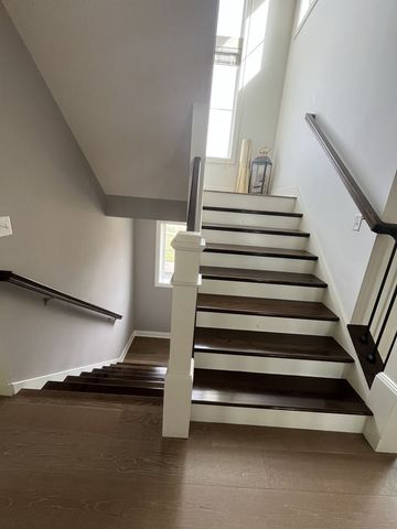 3901 Freedom Boulevard, Champaign, IL 61822