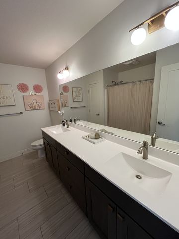 3901 Freedom Boulevard, Champaign, IL 61822