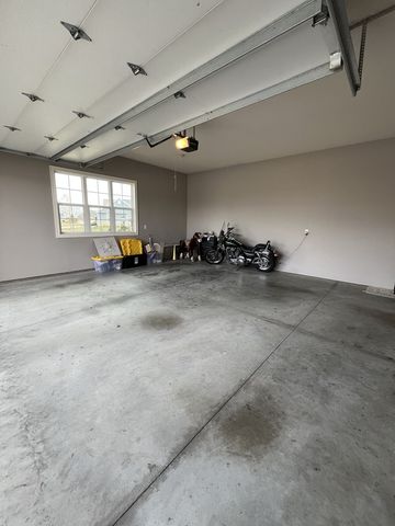 3901 Freedom Boulevard, Champaign, IL 61822