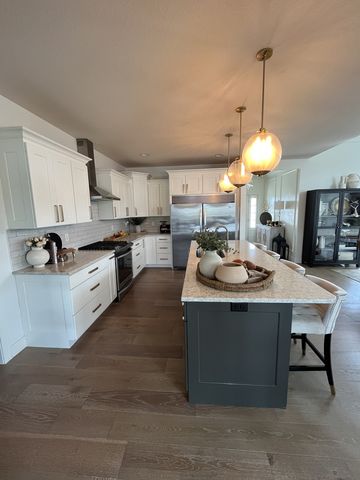 3901 Freedom Boulevard, Champaign, IL 61822