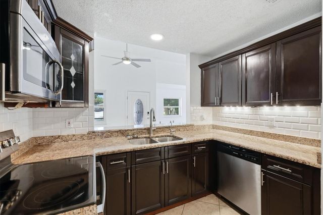 1649 8TH STREET, Sarasota, FL 34236