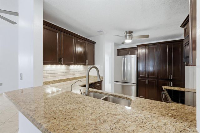 1649 8TH STREET, Sarasota, FL 34236