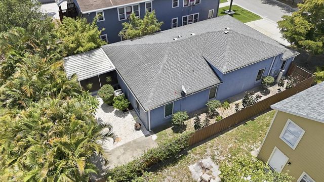 1649 8TH STREET, Sarasota, FL 34236