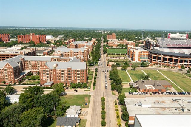 204 E Lindsey Street 204, 206, Norman, OK 73069