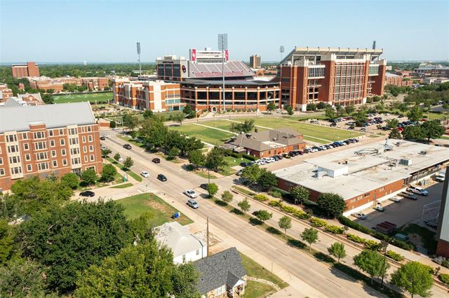 204 E Lindsey Street 204, 206, Norman, OK 73069