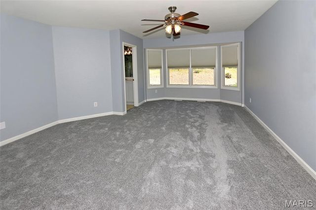 204 Jacobs Way, St Peters, MO 63376