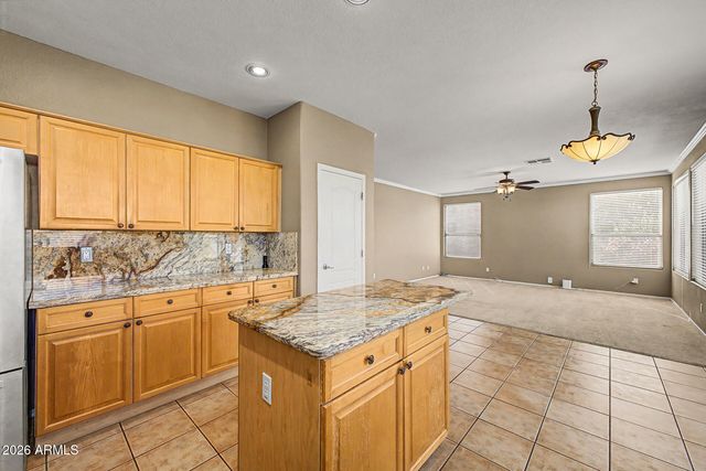 1176 W KROLL Avenue, Gilbert, AZ 85233