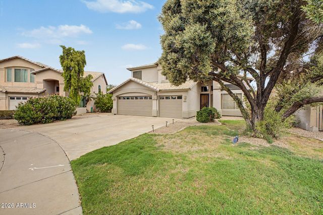 1176 W KROLL Avenue, Gilbert, AZ 85233