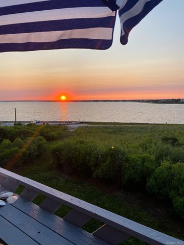 274 Dune Road 19, Westhampton Beach, NY 11978