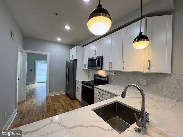 2812 CECIL B MOORE AVE, Philadelphia, PA 19121