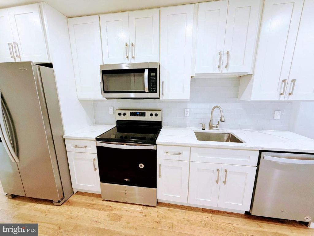 2812 CECIL B MOORE AVE, Philadelphia, PA 19121 — photo 3