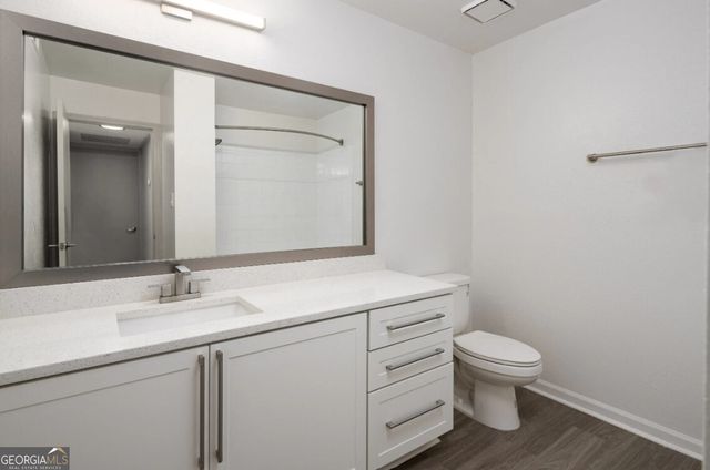 6873 Peachtree Dunwo Road 81-310, Atlanta, GA 30328