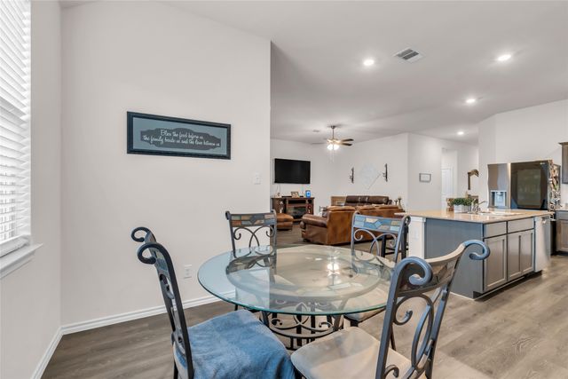 900 Honey Maple Street, Princeton, TX 75407