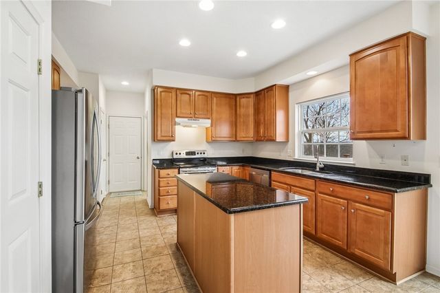 5073 West Ridge Run, Canandaigua Town, NY 14424