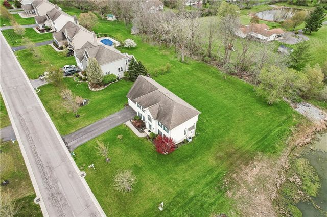 5073 West Ridge Run, Canandaigua Town, NY 14424
